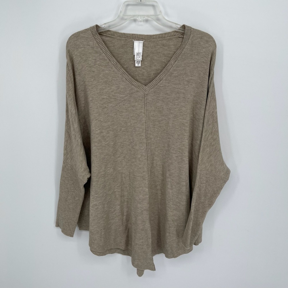 WynneLayers Women's Tan V-Neck Seamed Relaxed Fit Dolman Sleeve Sweater Size 1X‎